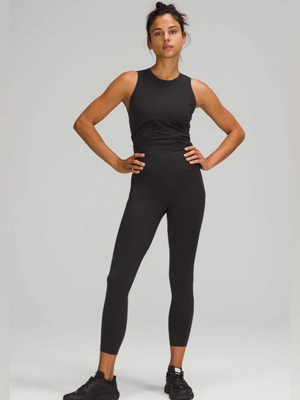 Lululemon Athletica Base Pace High-Rise Tight 25" in Black | Size 10